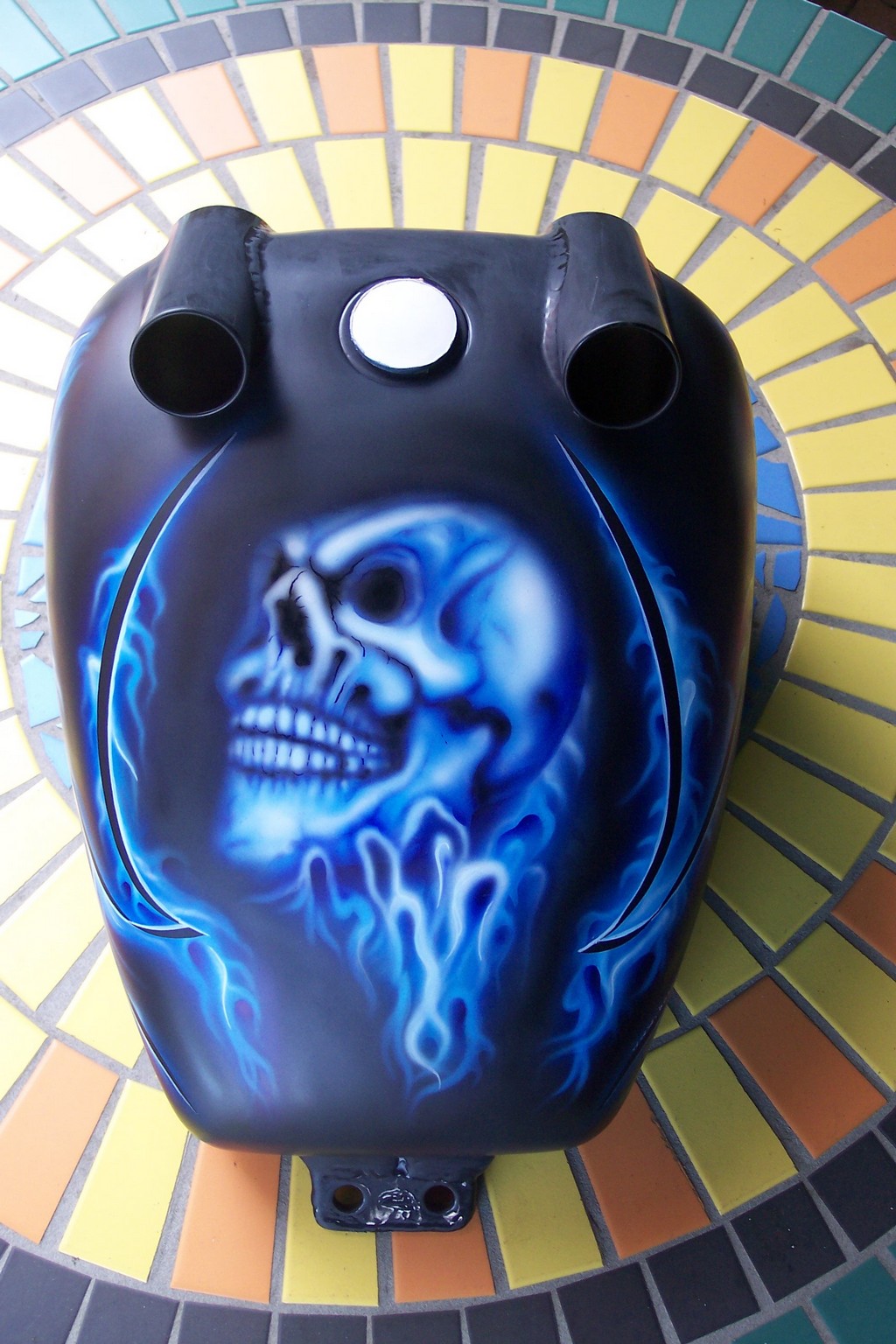 Motorrad: "Blue Skull"