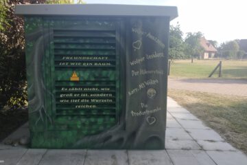 2020-08-Verschönerung Trafokasten am Reh-029